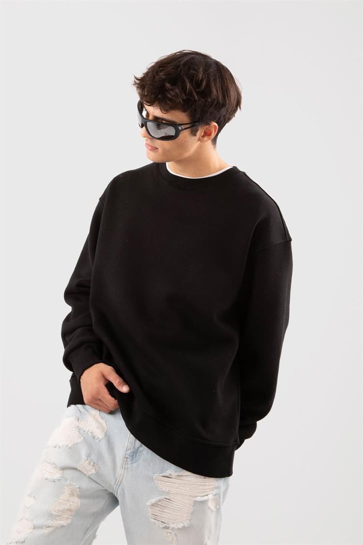 Basic Siyah Oversize Sweatshirt