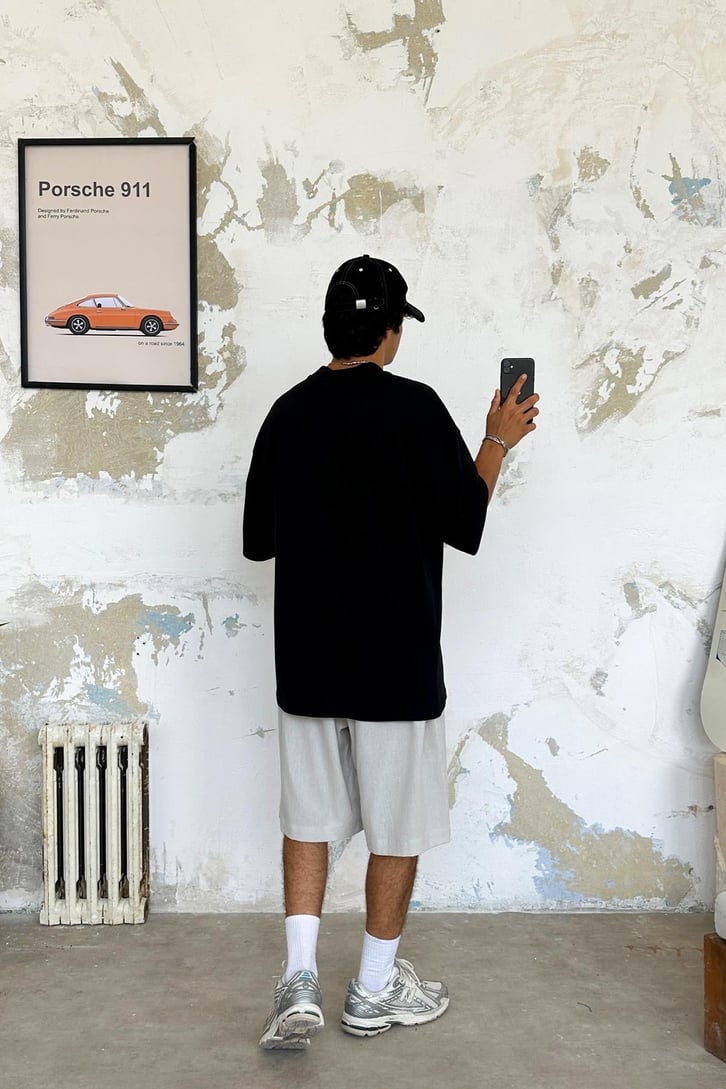 Basic Siyah Oversize Tişört