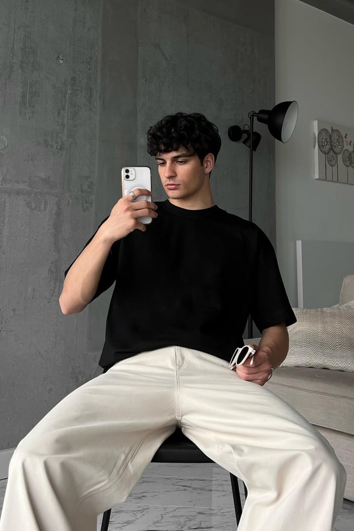 Basic Siyah Oversize Tişört