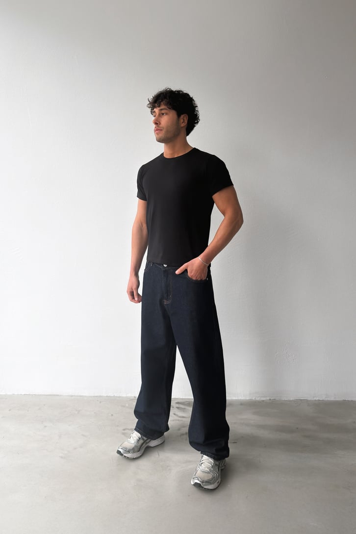 Basic Slim Fit Tişört