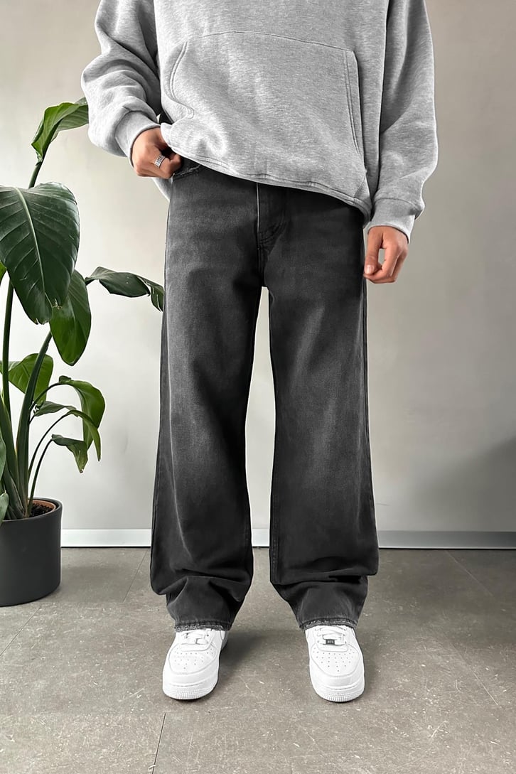Basic Super Baggy Jean