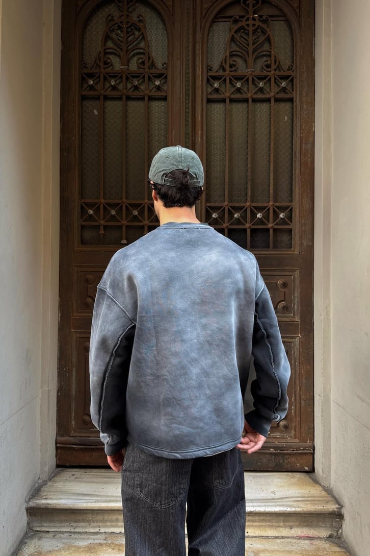 Basic Taş Nakışlı Sweatshirt