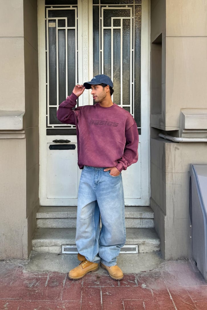 Basic Taş Nakışlı Sweatshirt