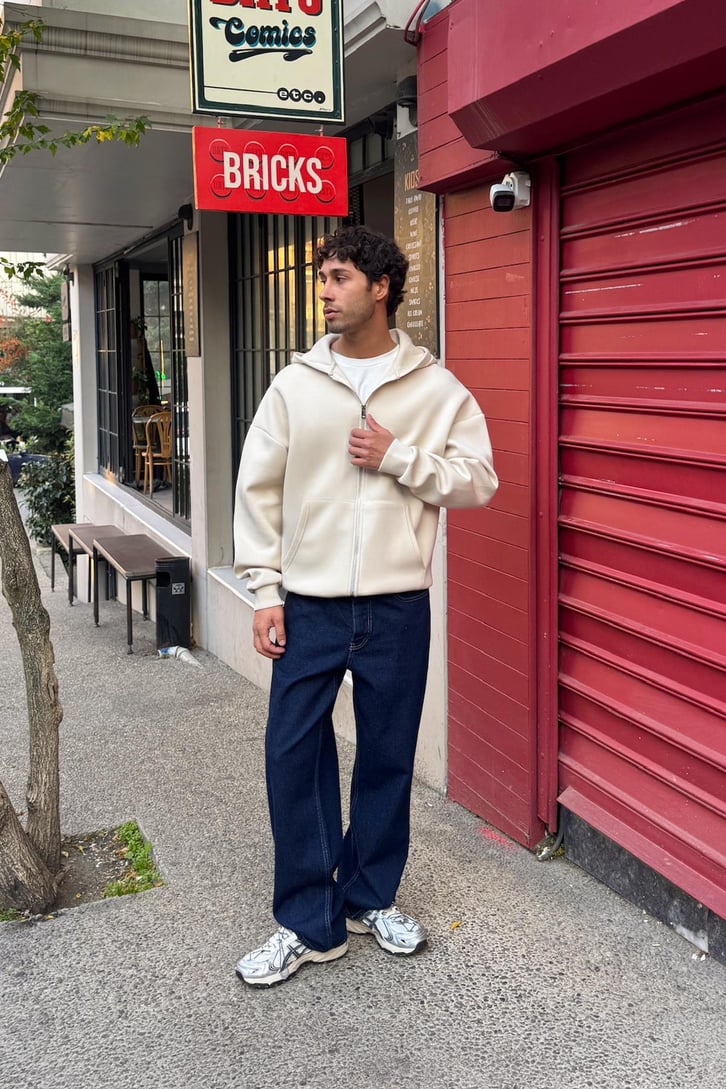 Basic Zip Hoodie