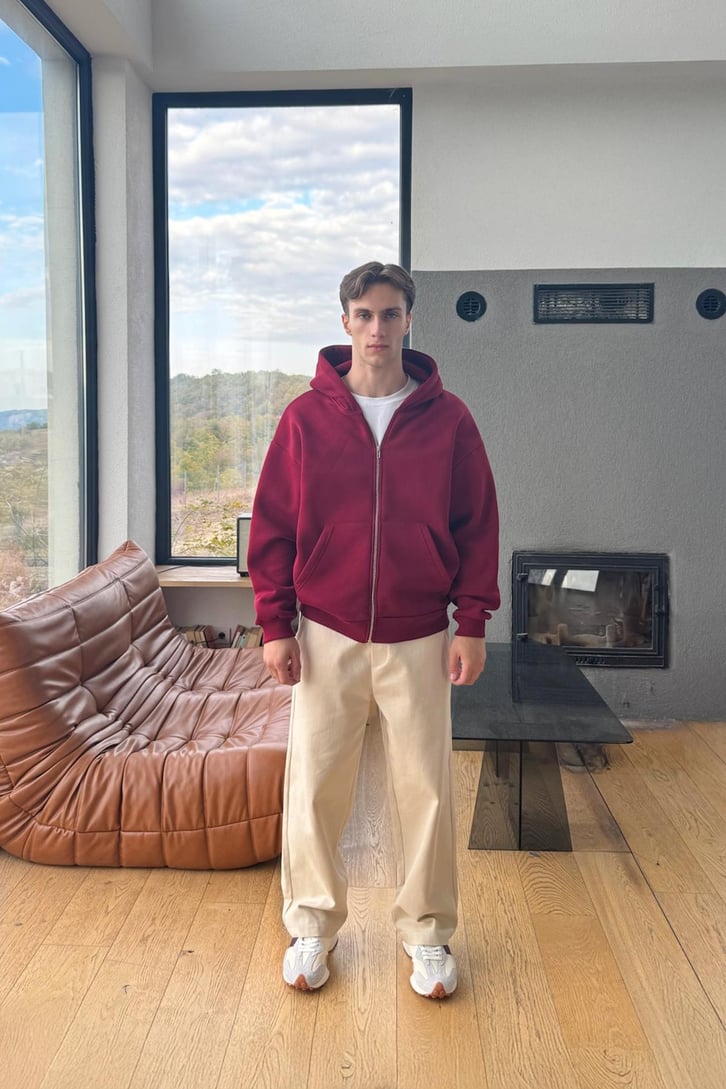 Basic Zip Hoodie