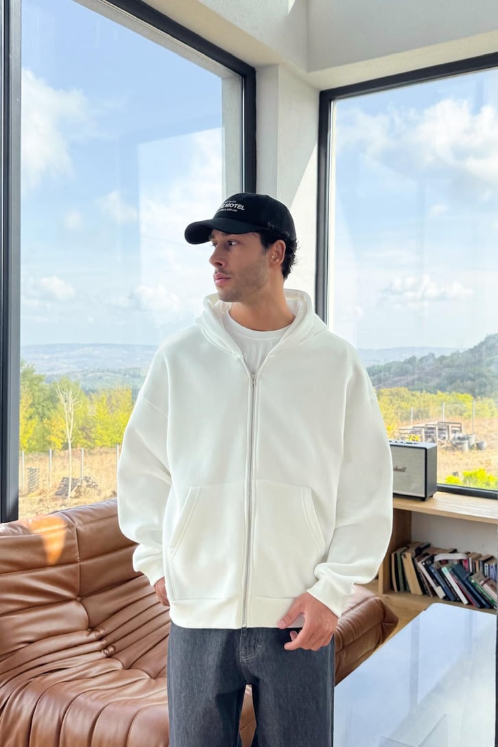 Basic Zip Hoodie
