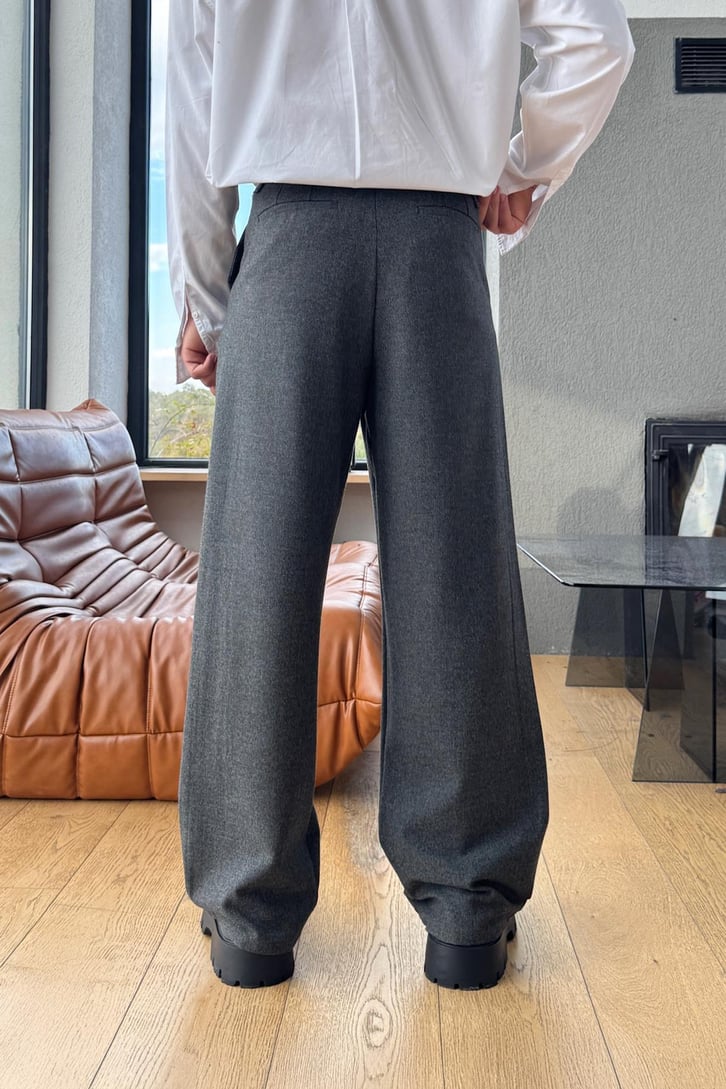 Bel Bağcıklı Kumaş Pantolon