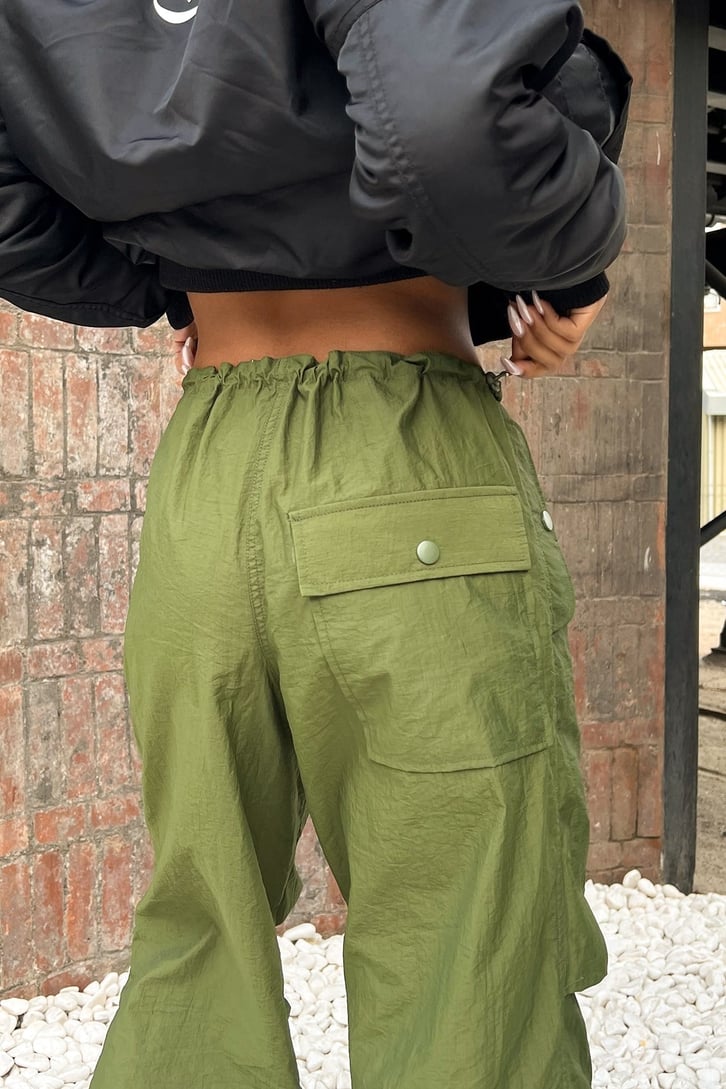 Bel Lastikli Krem Baggy Pantolon