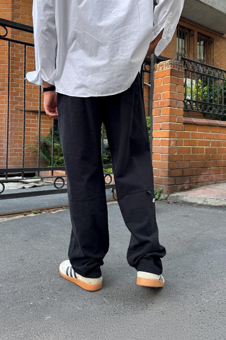 Bel Lastikli Nakış Detay Pantolon