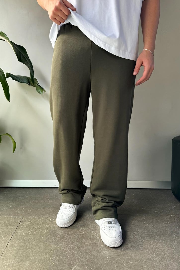 Beli Lastikli Basic Siyah Baggy Eşofman