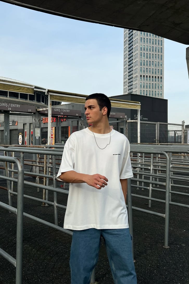 Beyond Medals Oversize Tshirt