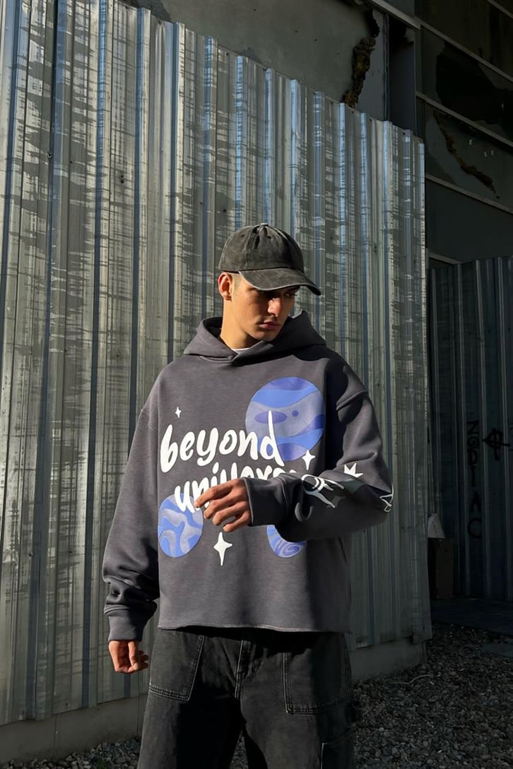 Beyond Universe Printed Füme Crop Hoodie