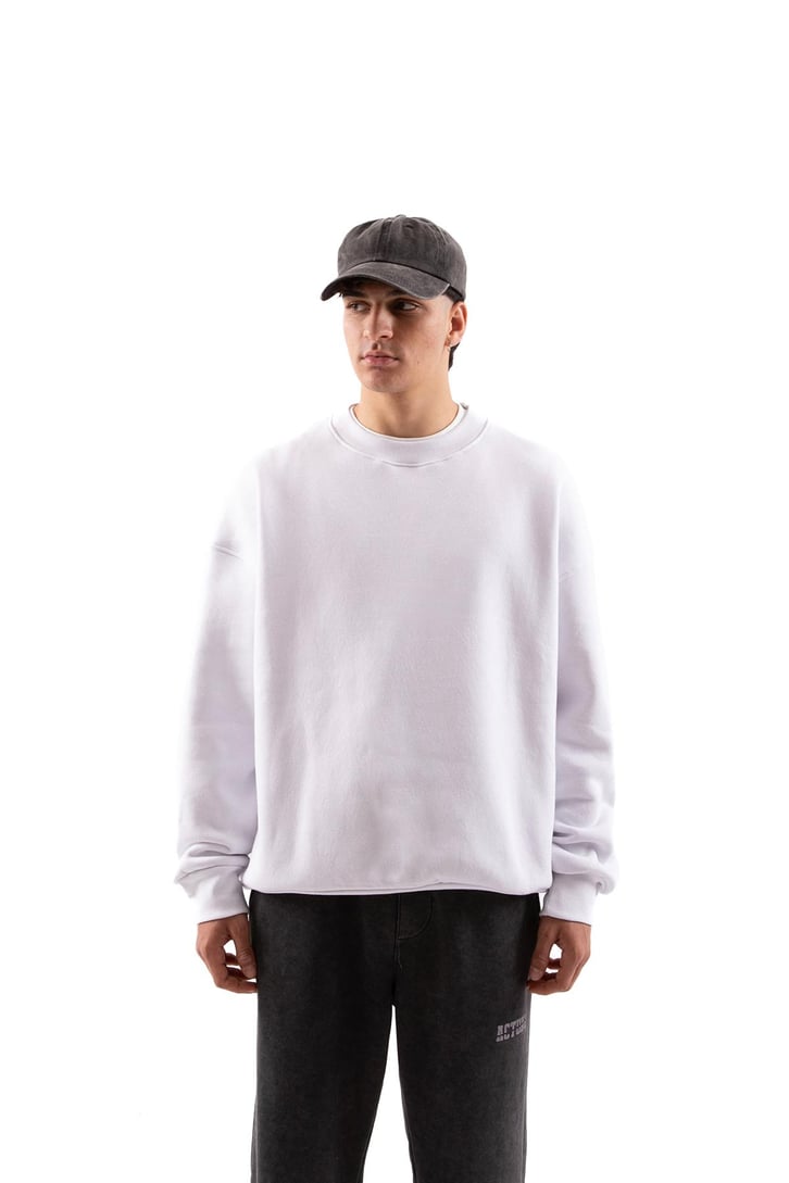 Bisiklet Yaka Basic Beyaz Sweatshırt