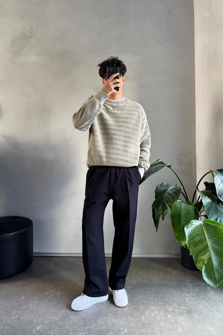 Bisiklet Yaka Sweatshirt