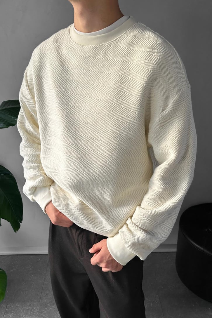 Bisiklet Yaka Sweatshirt
