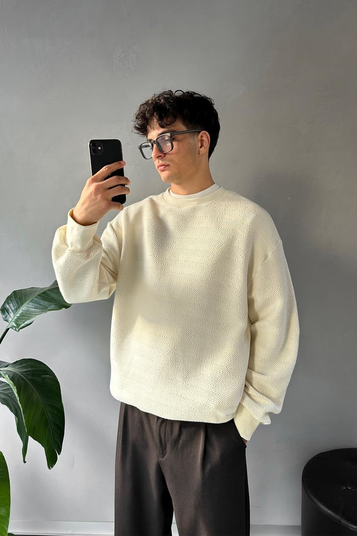 Bisiklet Yaka Sweatshirt