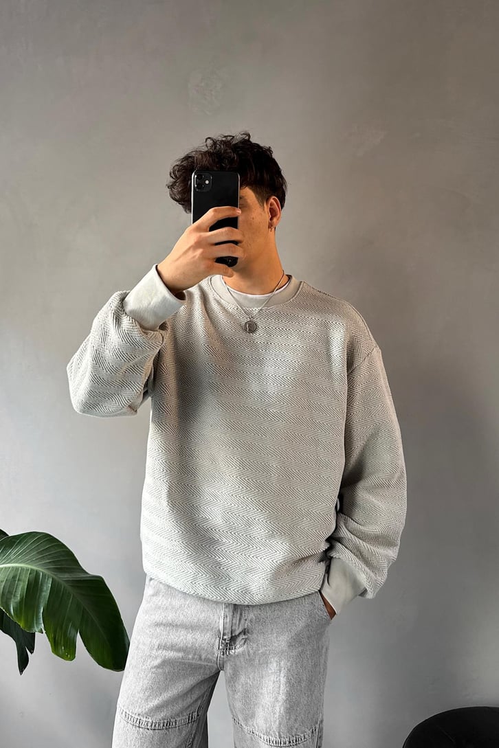 Bisiklet Yaka Sweatshirt