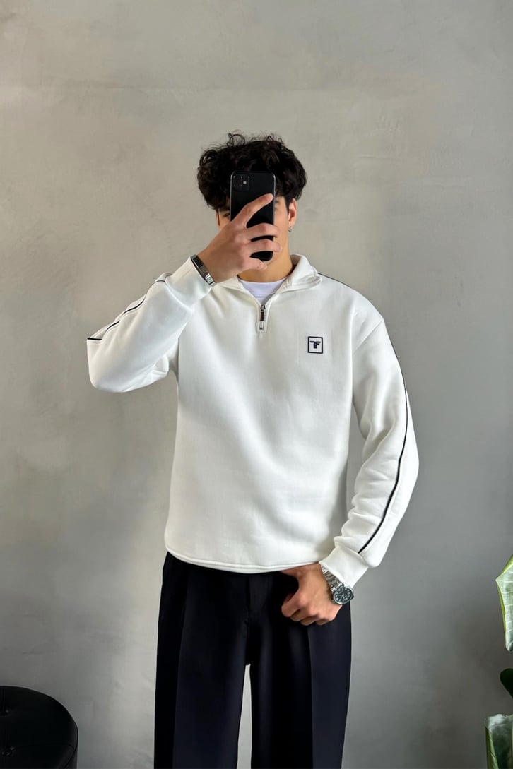 Biyeli Fermuarlı Polo Yaka Sweatshirt