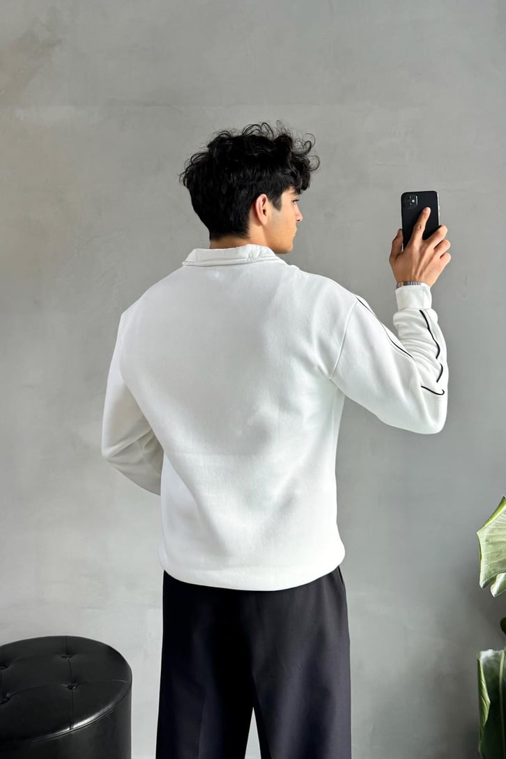 Biyeli Fermuarlı Polo Yaka Sweatshirt