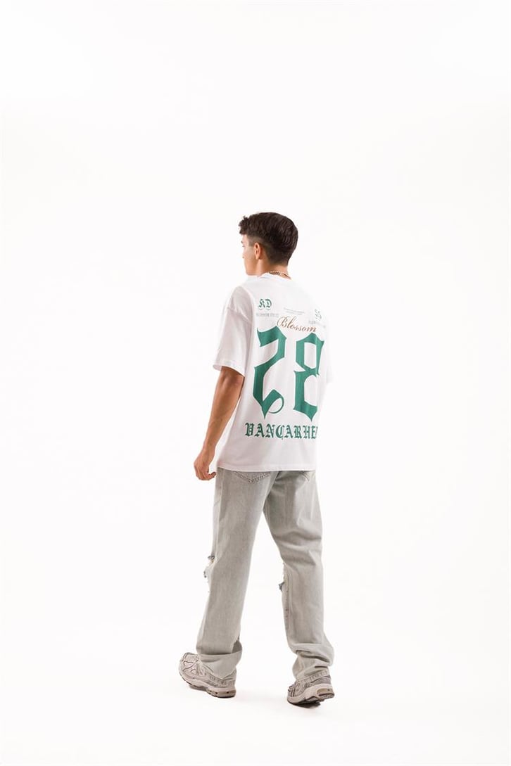 Blossom 28 Baskılı Beyaz Oversize Tişört