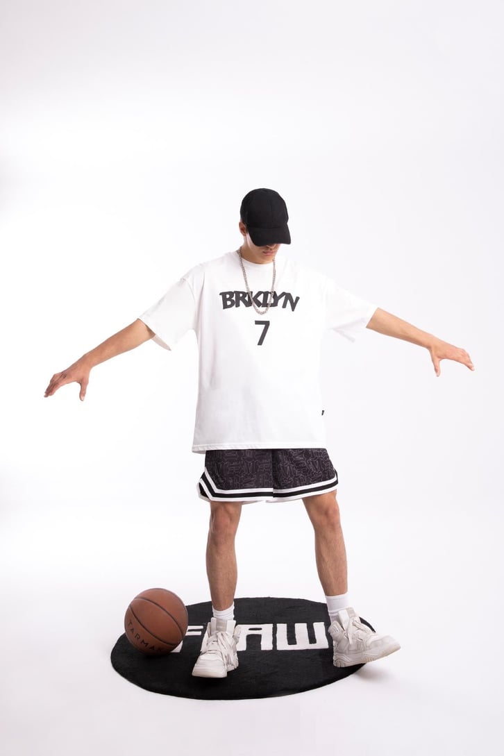 Brklyn 7 Baskılı Oversize Tshirt