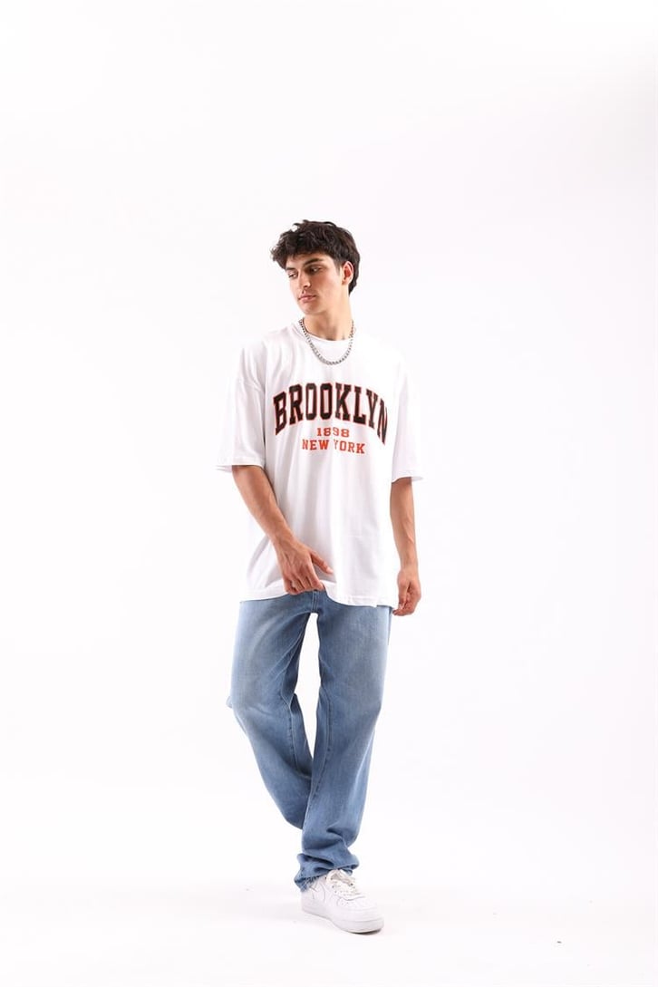 Brooklyn Baskılı Beyaz Oversize Tshirt