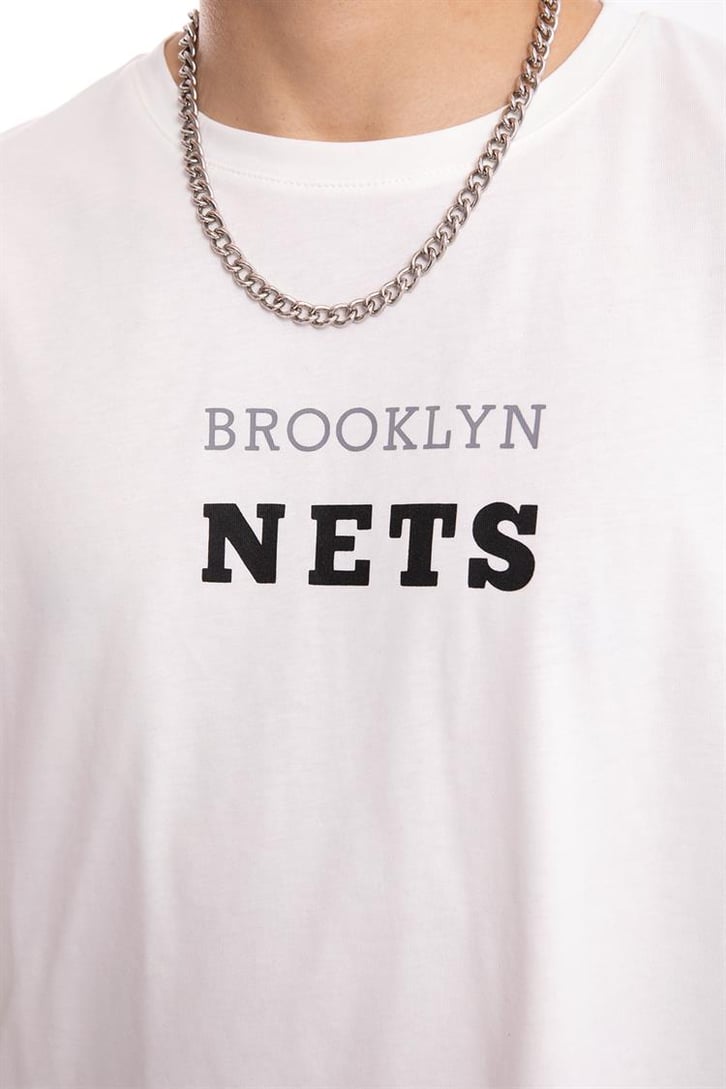 Brooklyn Nets Baskılı Beyaz Oversize Tişört