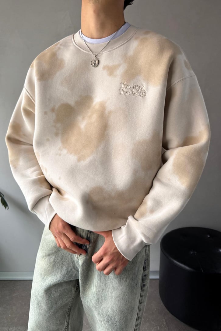 Bulut Desenli Oversize Sweatshirt