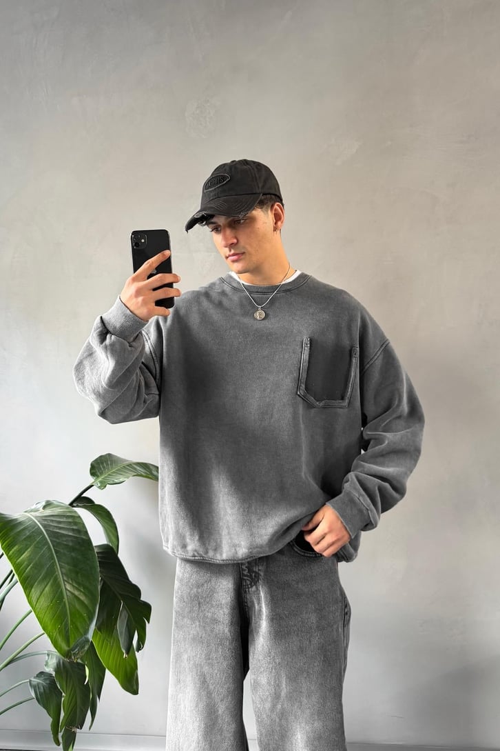 Cep Detay Bisiklet Yaka Sweatshirt