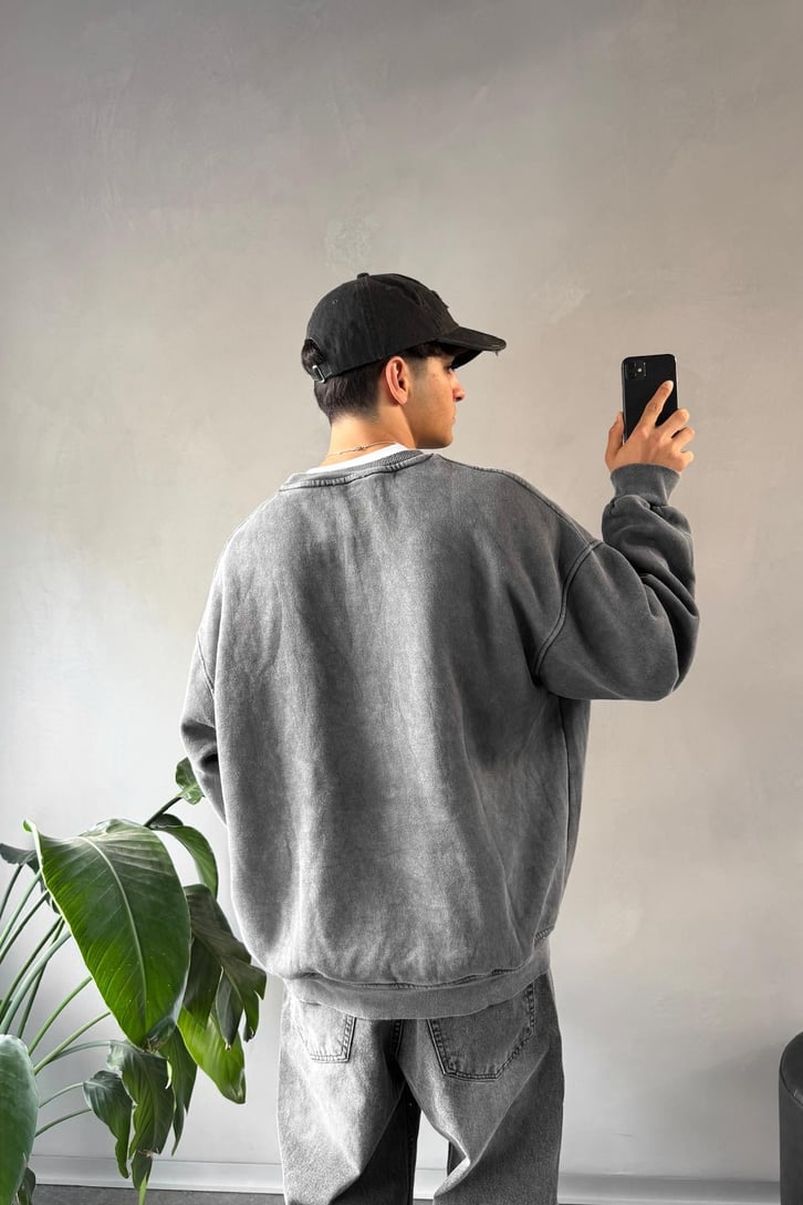 Cep Detay Bisiklet Yaka Sweatshirt