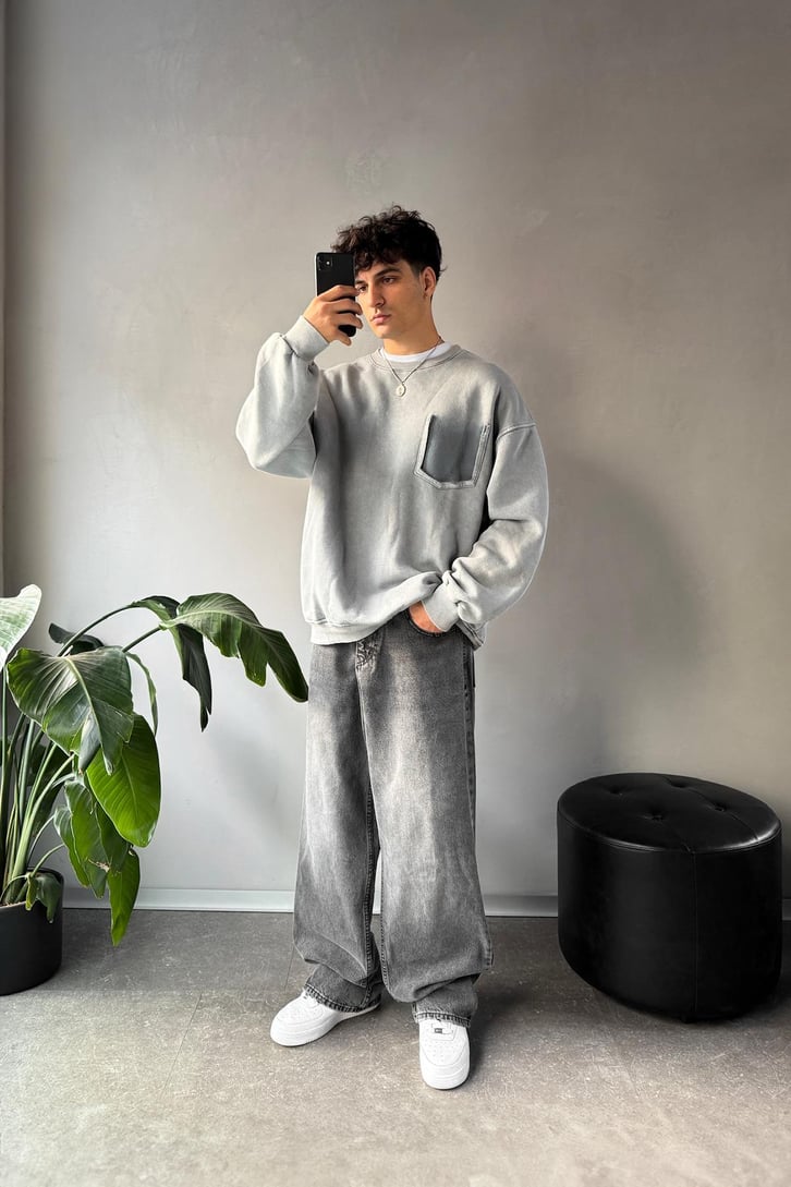 Cep Detay Bisiklet Yaka Sweatshirt