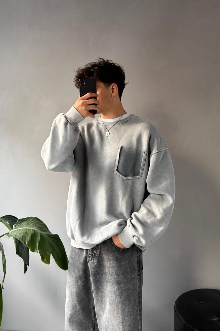 Cep Detay Bisiklet Yaka Sweatshirt