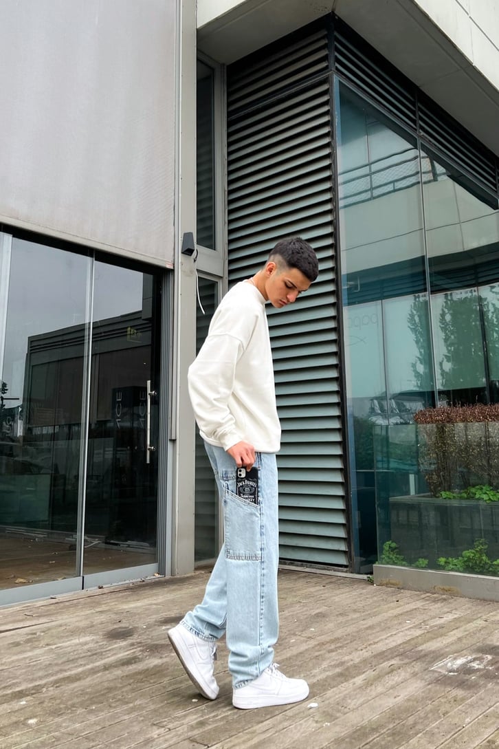 Cep Detaylı Buz Mavi Baggy Jean