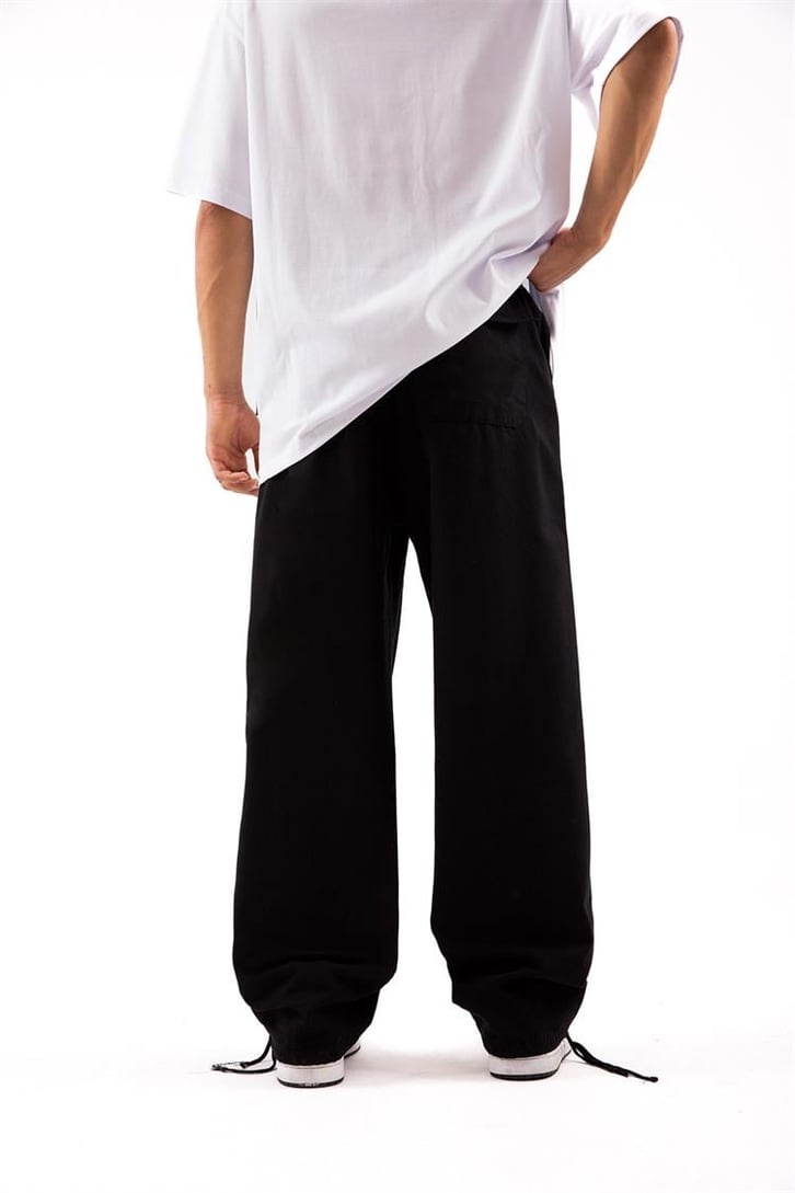 Cep Detaylı Siyah Baggy Pantolon