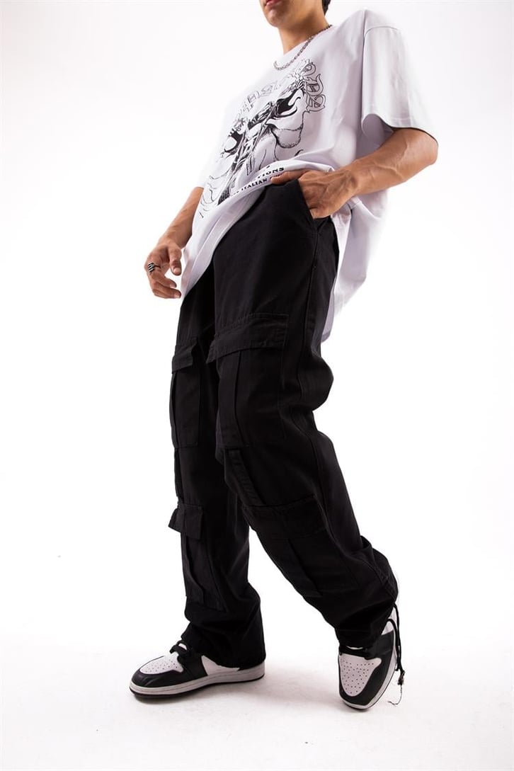 Cep Detaylı Siyah Baggy Pantolon