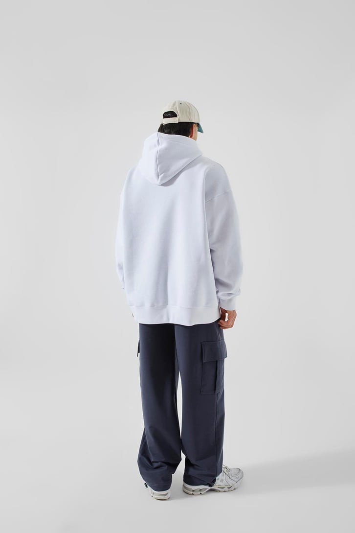 Change Baskılı Beyaz Oversize Sweatshirt