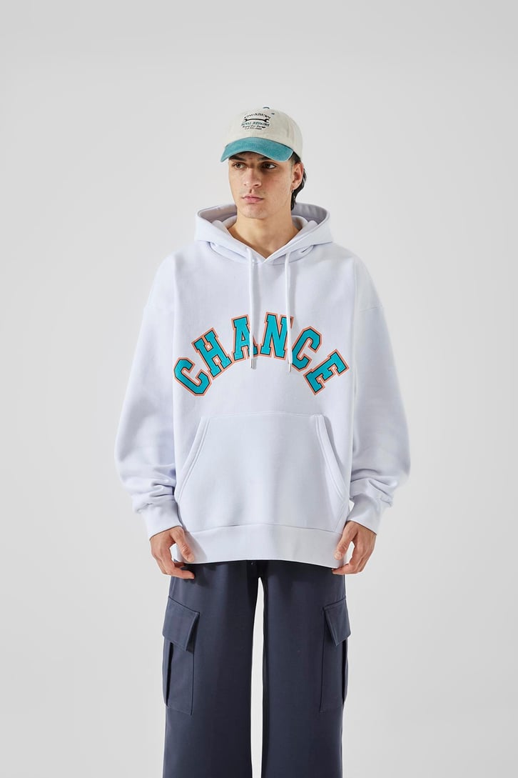 Change Baskılı Beyaz Oversize Sweatshirt