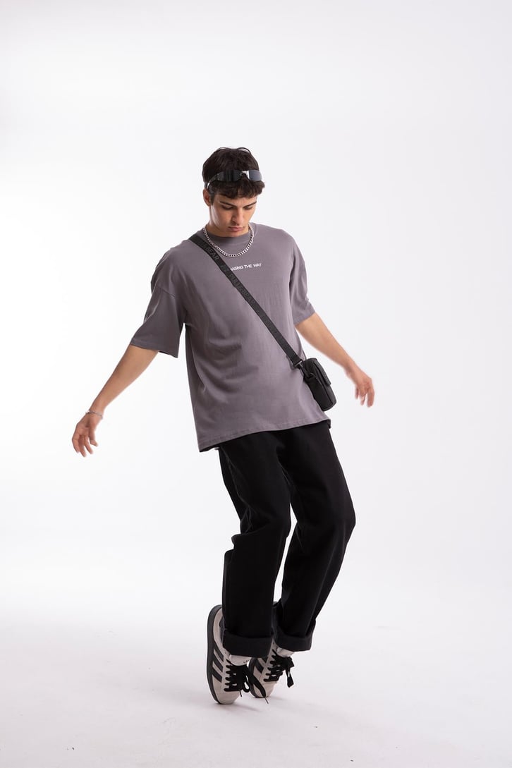 Chasing The Way Nakışlı Oversize Tshirt