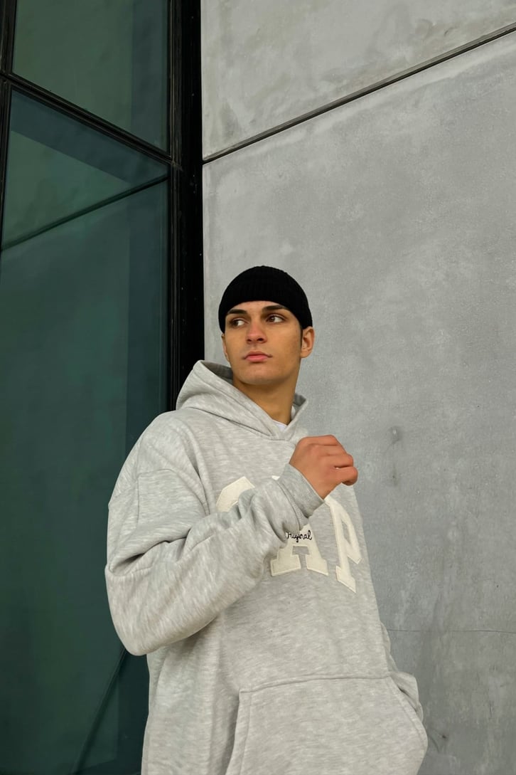 Chest Logo Nakışlı Oversize Hoodie