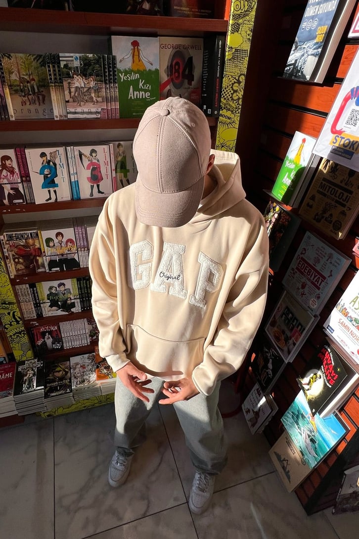 Chest Logo Nakışlı Oversize Hoodie