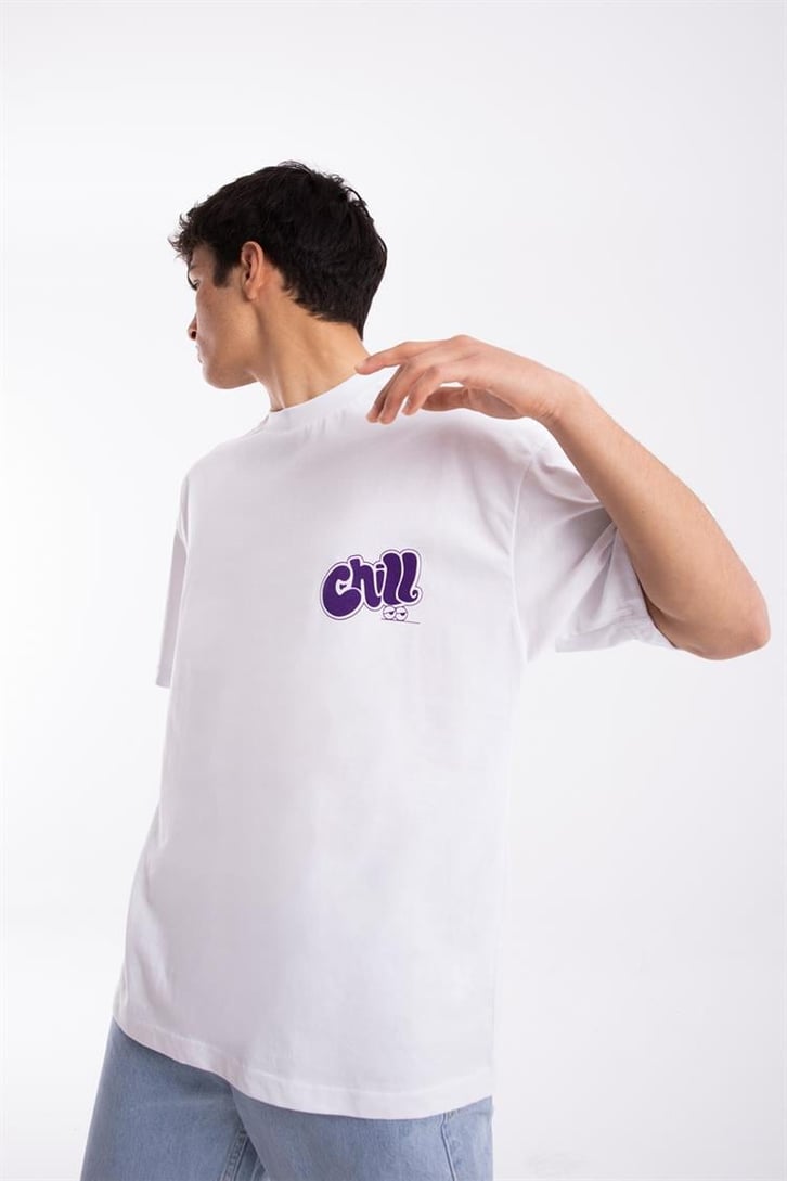 Chill Baskılı Beyaz Oversize Tişört