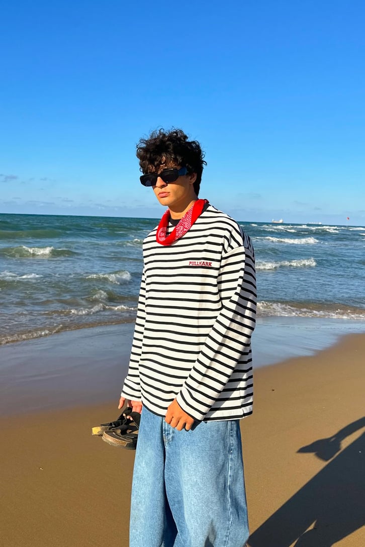 Chill Boy Uzun Kollu Oversize Tişört