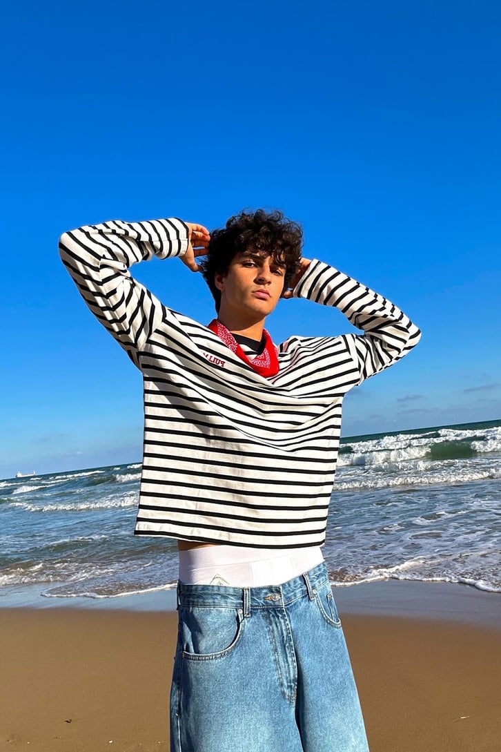 Chill Boy Uzun Kollu Oversize Tişört