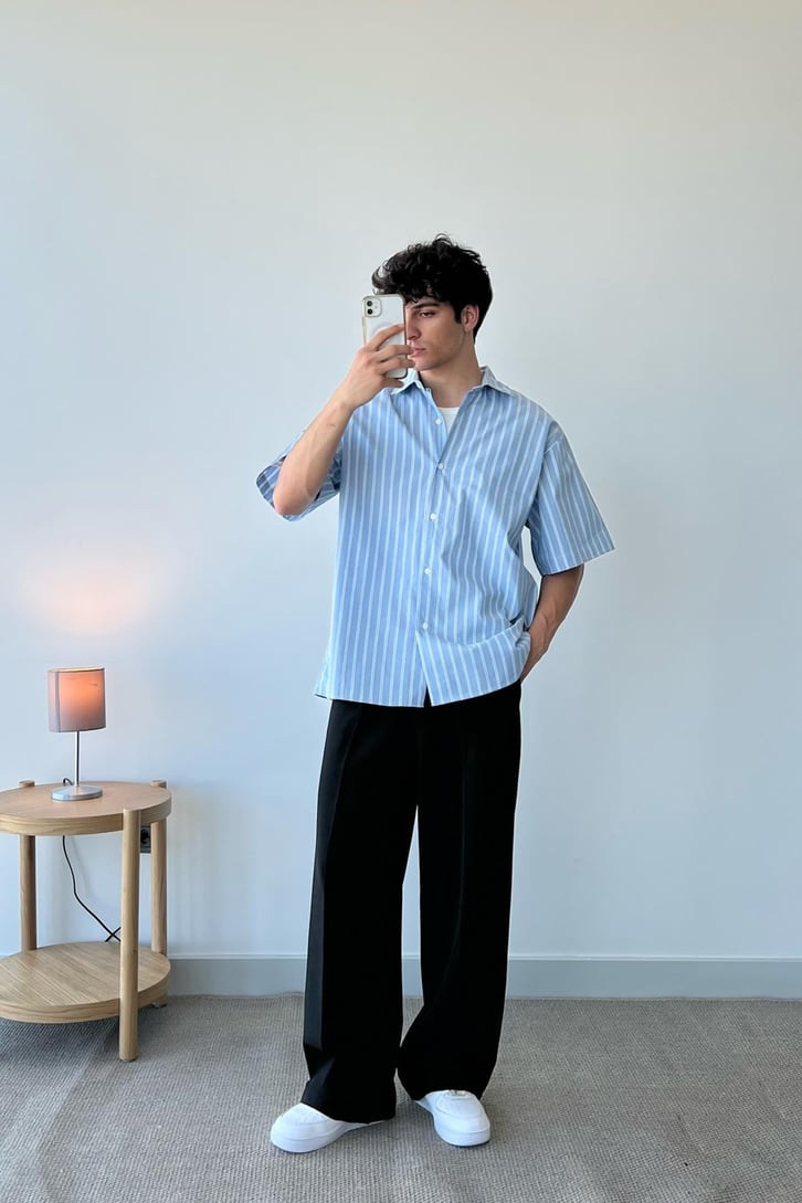 Çift Çizgili Kısa Kol Mavi Oversize Gömlek