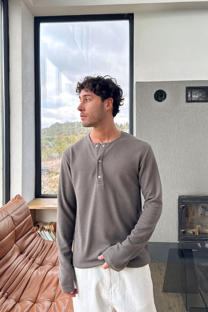 Çıt Çıtlı Oversize Uzun Kol Tişört