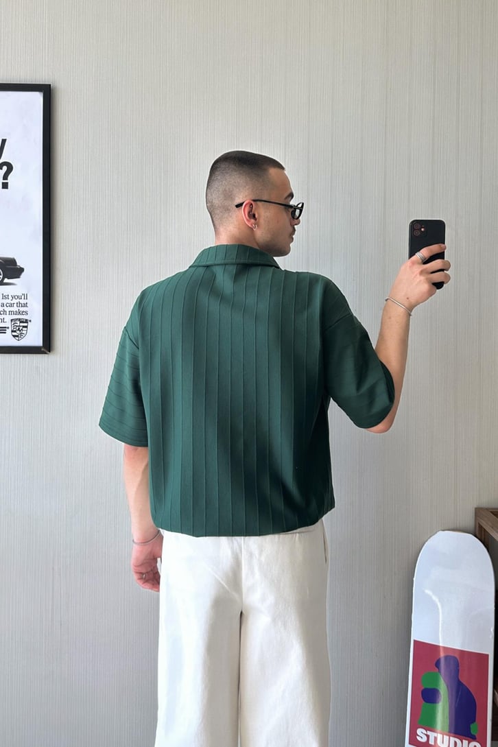 Çizgi Dokulu Oversize Polo Yaka Tişört