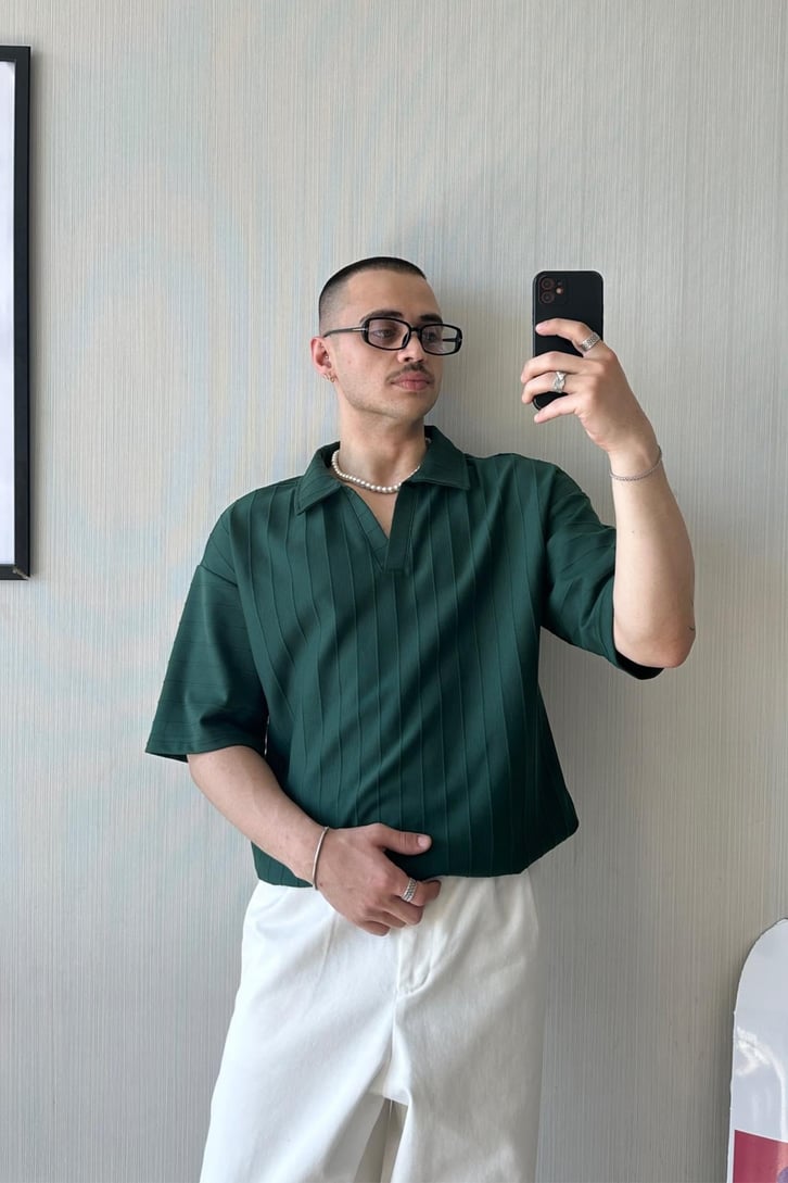 Çizgi Dokulu Oversize Polo Yaka Tişört