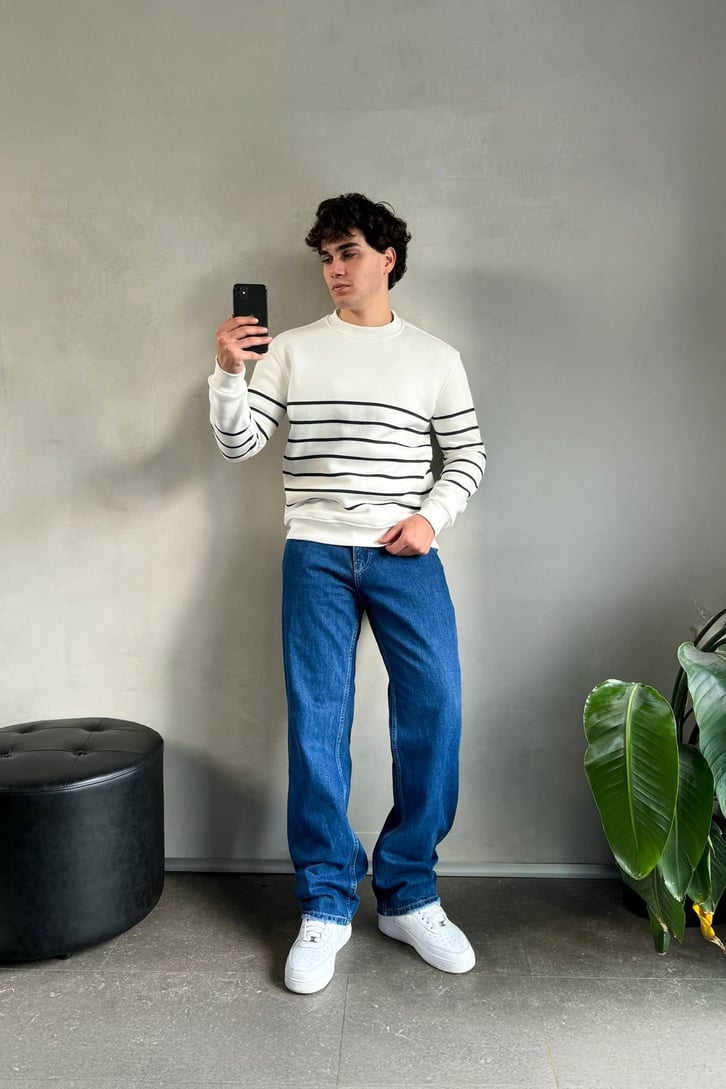 Çizgili Bisiklet Yaka Sweatshirt