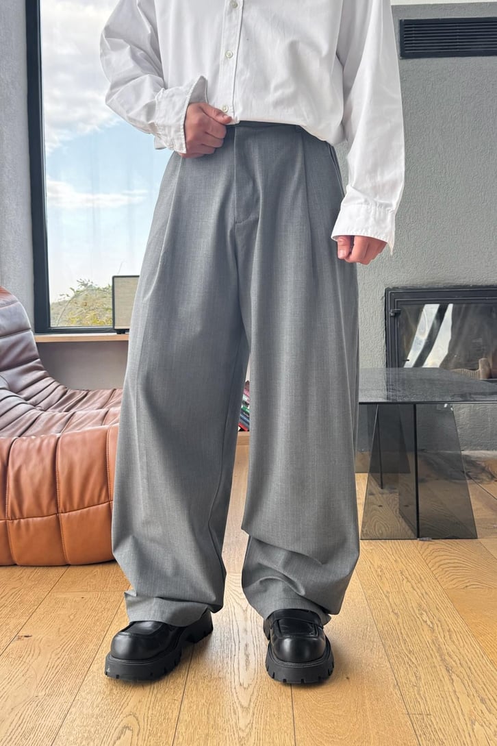 Çizgili Ekstra Baggy Kumaş Pantolon