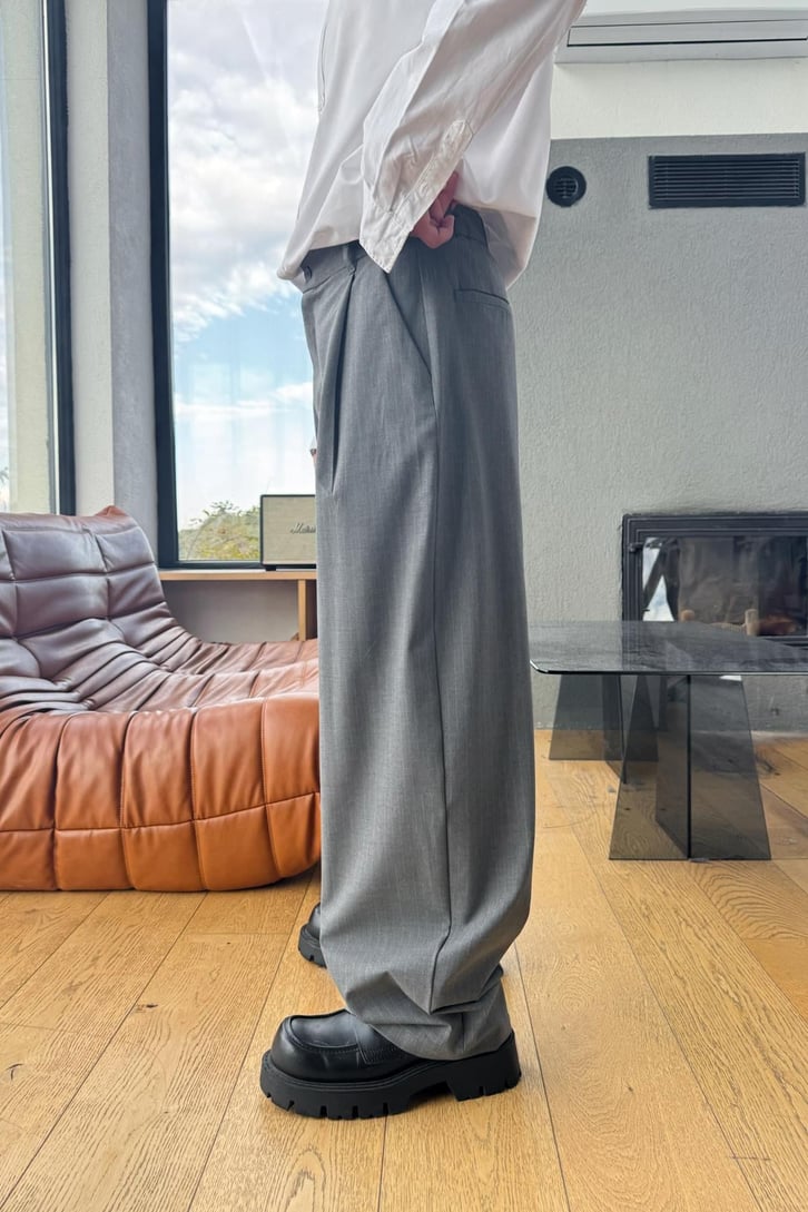 Çizgili Ekstra Baggy Kumaş Pantolon